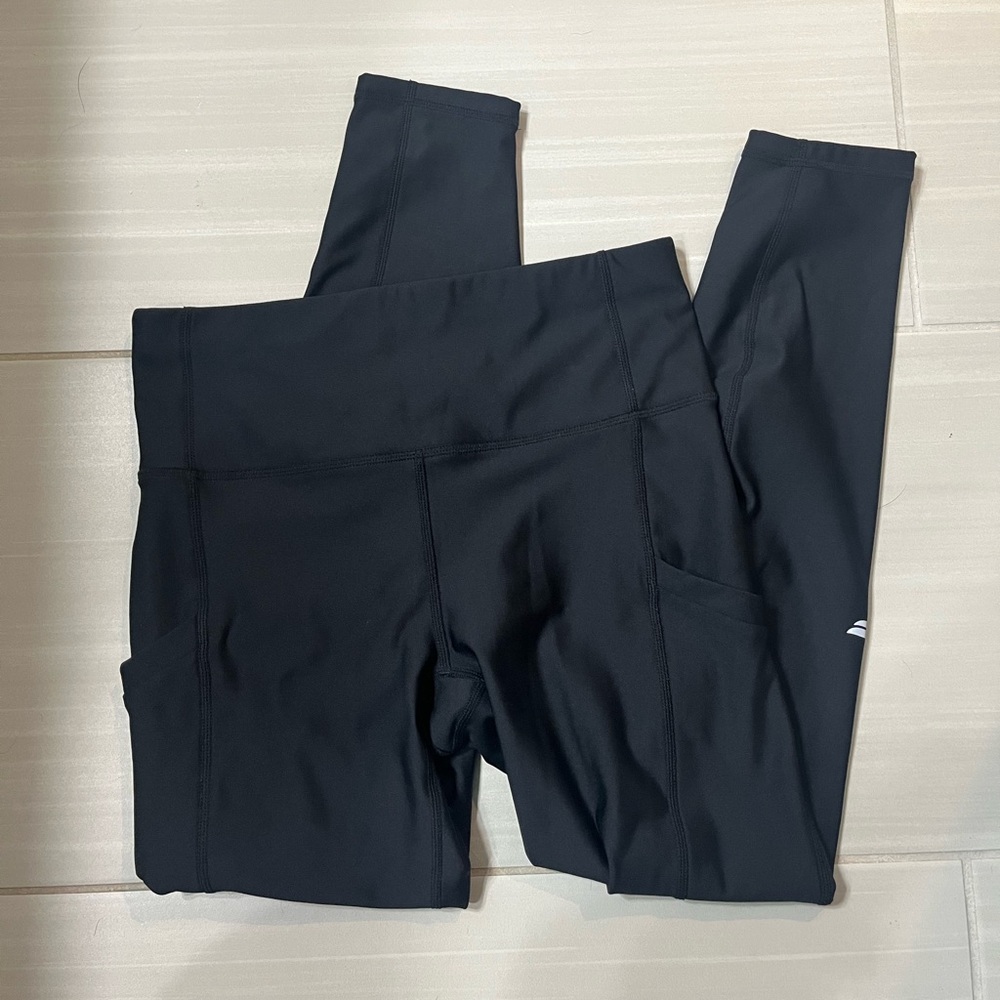 Fabletics black cold weather legging
